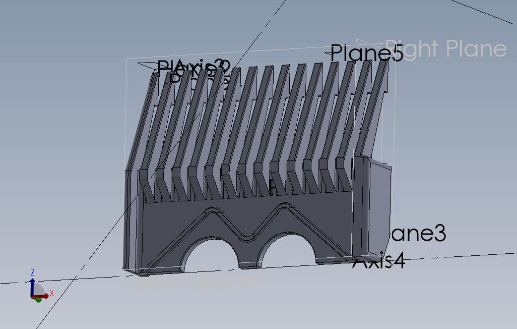 梳子上的Oster剃须机夹