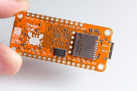 192-电路板PCB-橙色螃蟹“羽毛”RISC-V FPGA PCB 模块  STEP