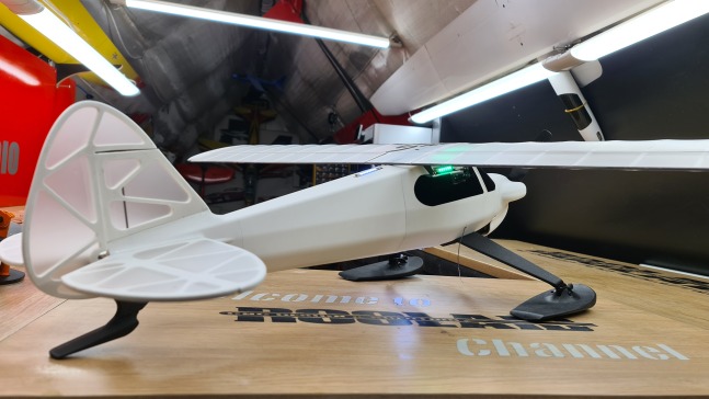 Carbon Cub“SNOWY”，遥控 3D 打印模型飞机，DIY 项目