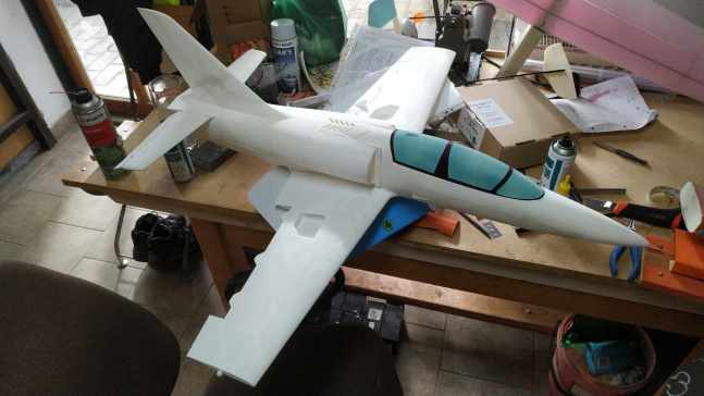 OWL L-39 机翼