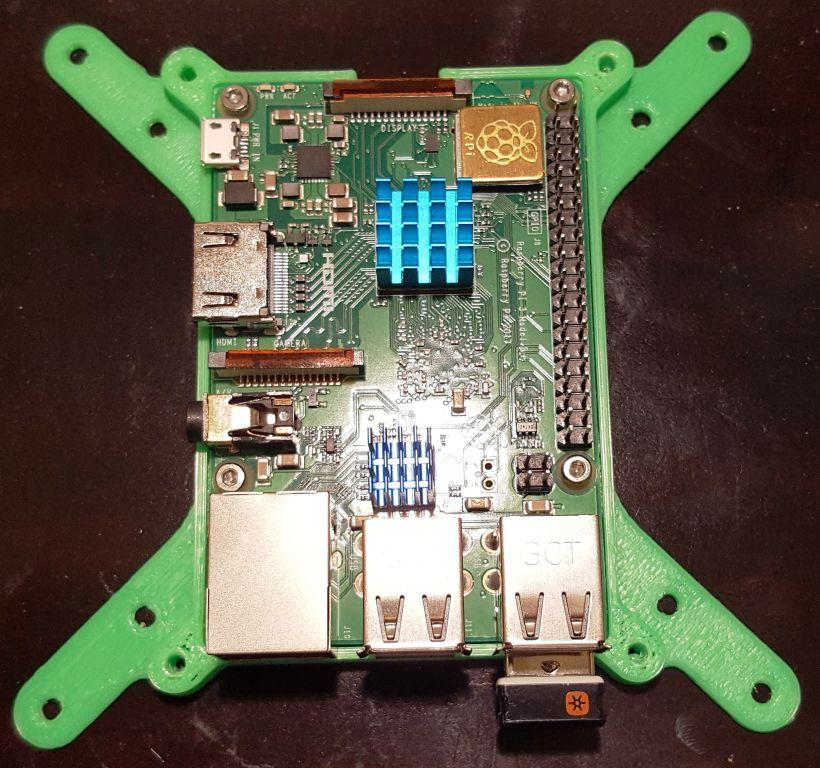 Pi 3 B+ Vesa安装盒