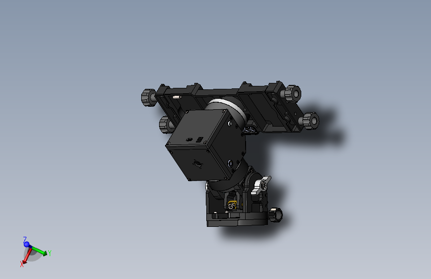 FA14型，配备双层加固的橡胶履带。