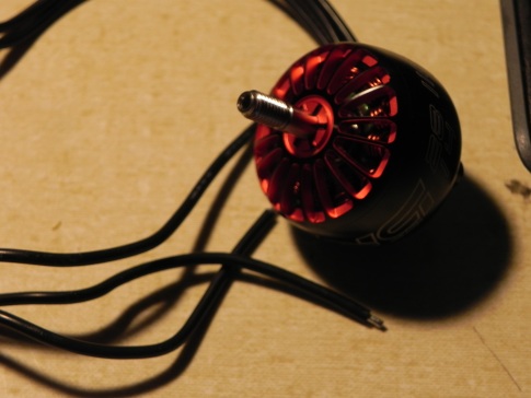 G087204-Iflight Xing 2814 1100KV 无刷直流 14 极 PMSM 电机=电机电动机