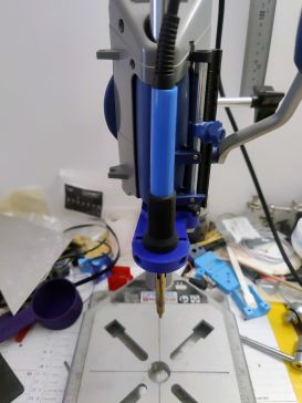 Dremel 工作站 220 用于热嵌件的适配器