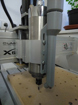 CNC 路由器用吸尘器适配器