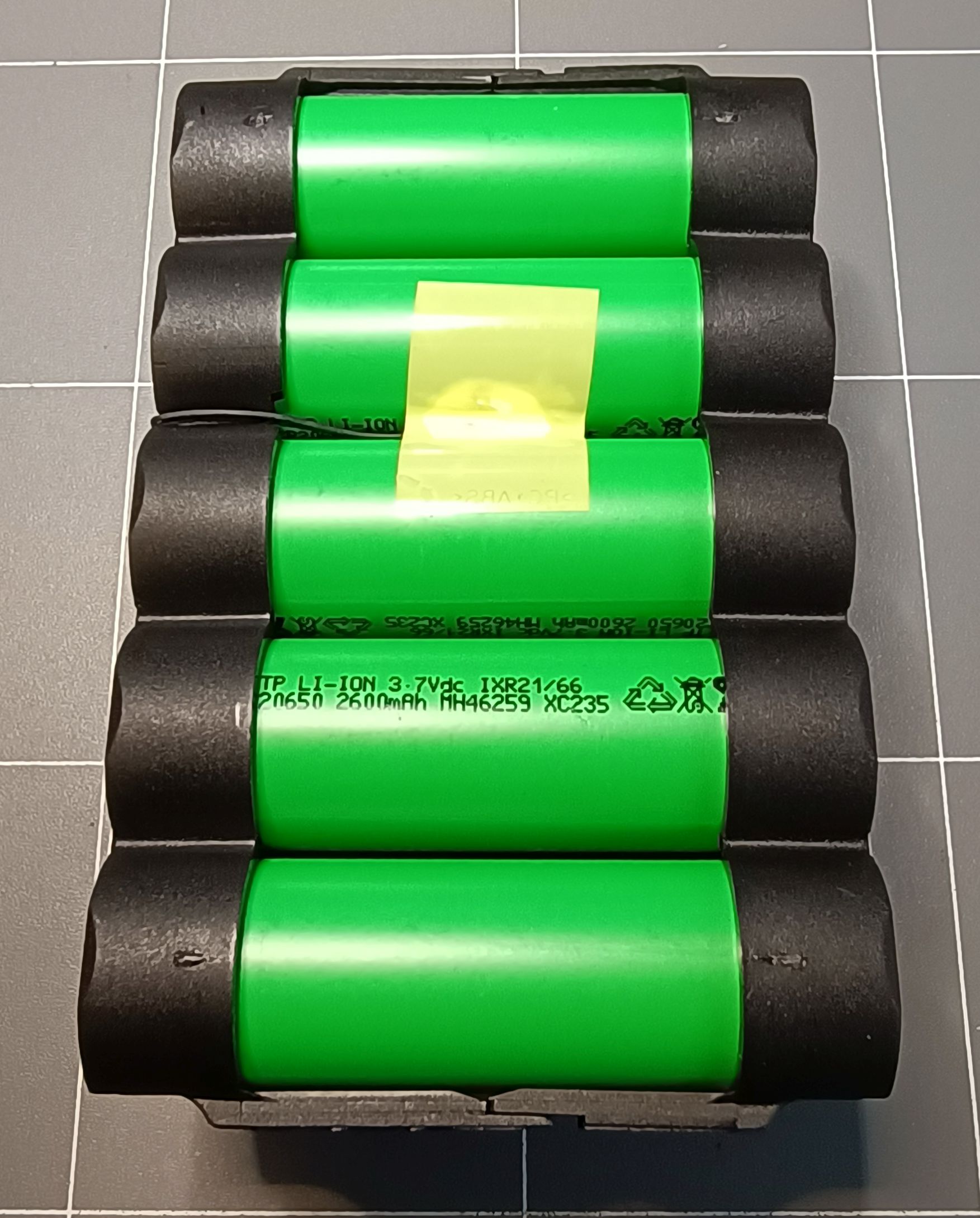 Ozito 2500毫安电池组