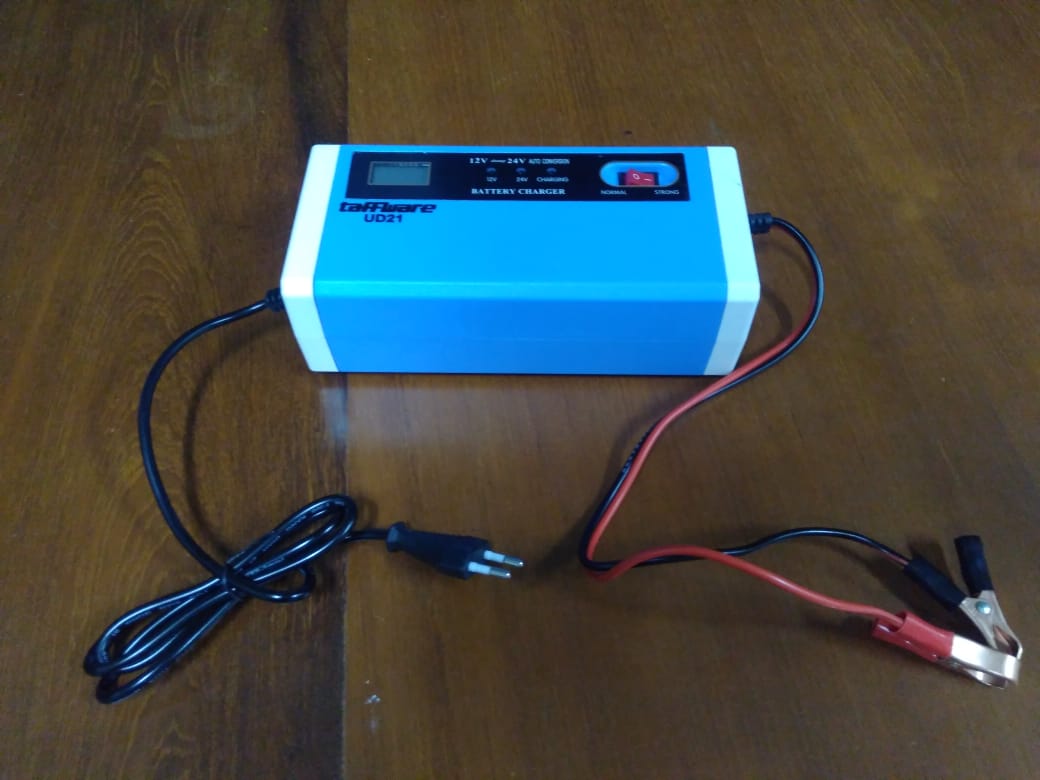 电池充电器 12V 24V 自动转换