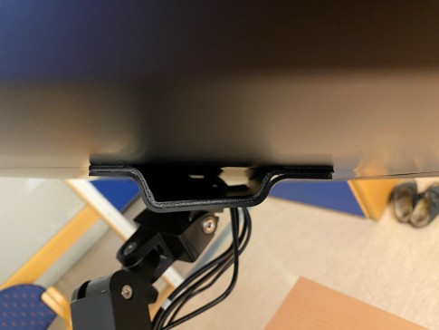 Cintiq Pro 32，柔性臂，空间鼠标支架