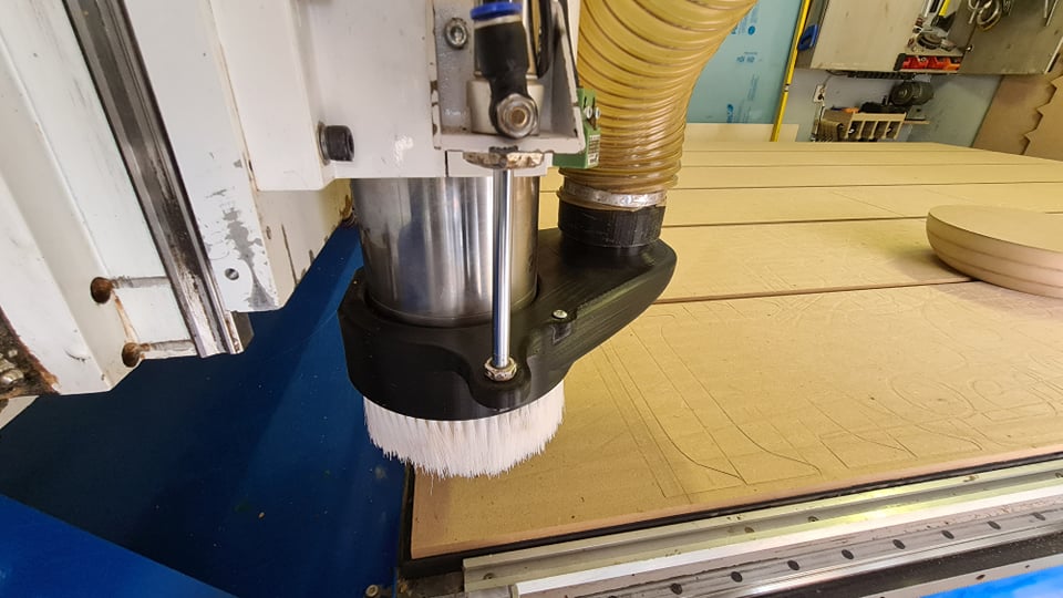 3D 可打印 CNC 雕刻机真空夹具