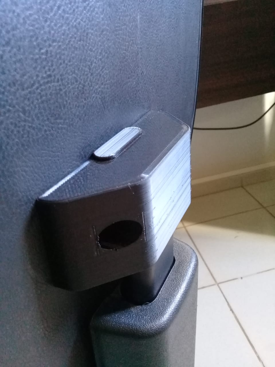 椅背支撑