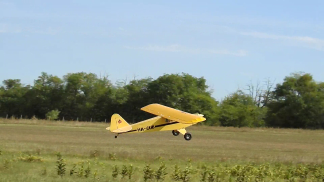 遥控派珀J3 Cub