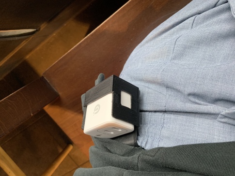墙壁充电器裤夹