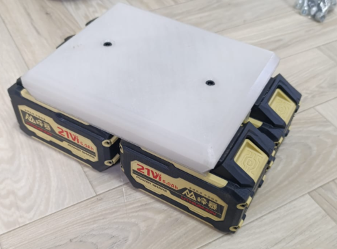 适配器 84V 6Ah 适用于冯宝 21V 6Ah 电池