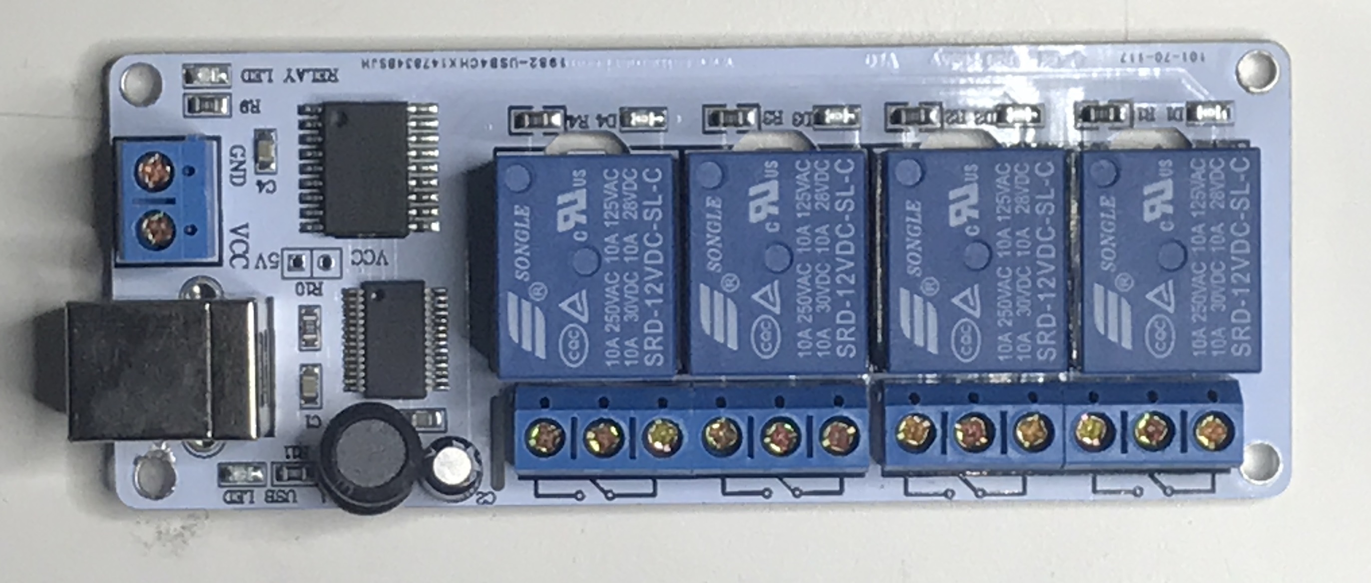 SainSmart USB 4通道DC 12V继电器模块