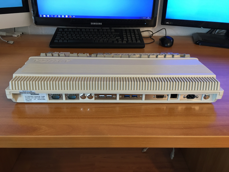 阿米加 500 - 钢板更新到 i3 处理器