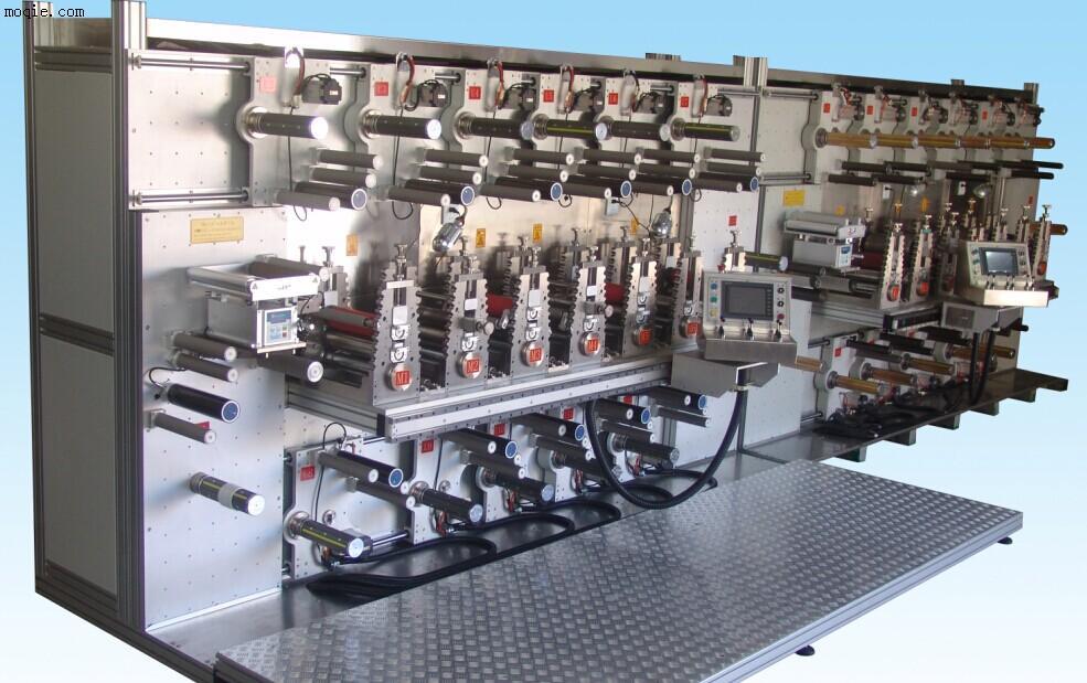 12工位圆刀模切机