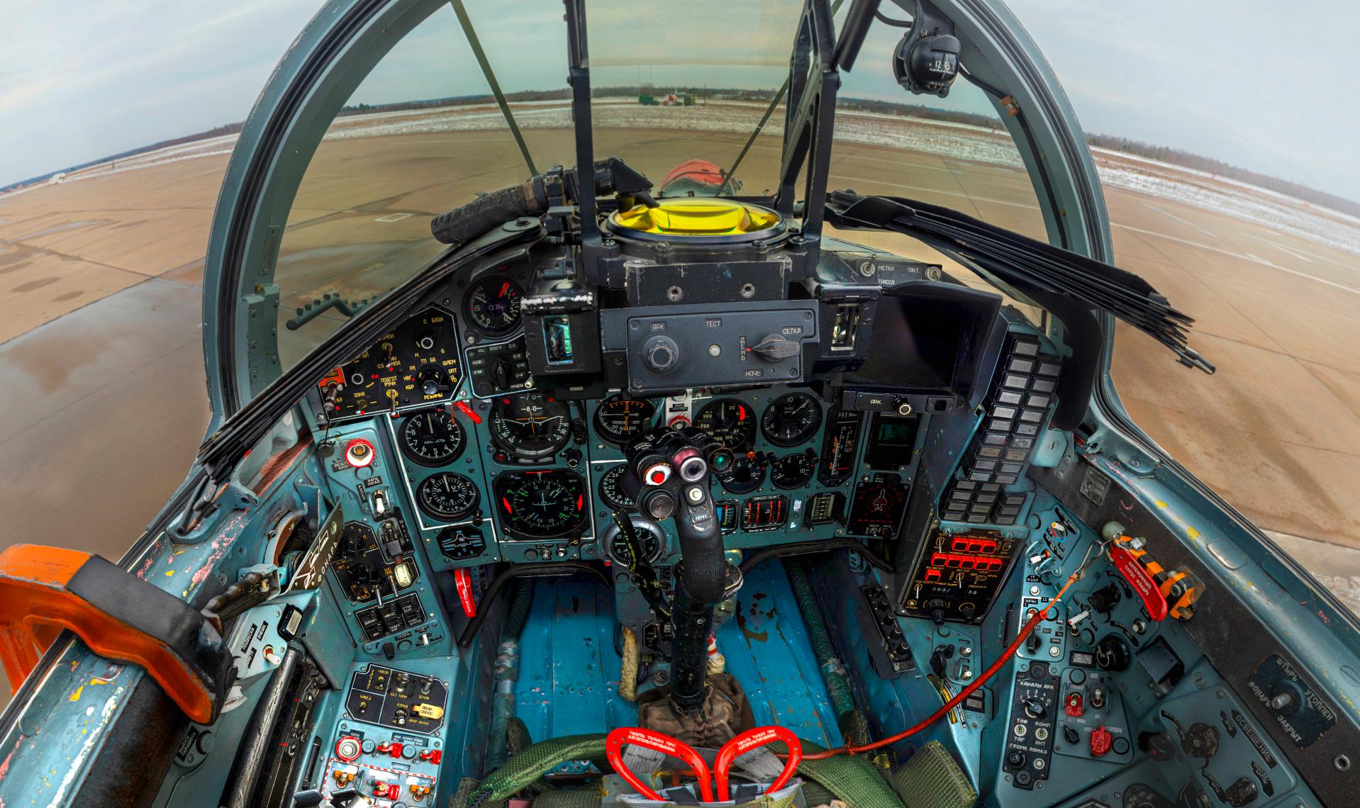 起落架应急释放机构 (1)