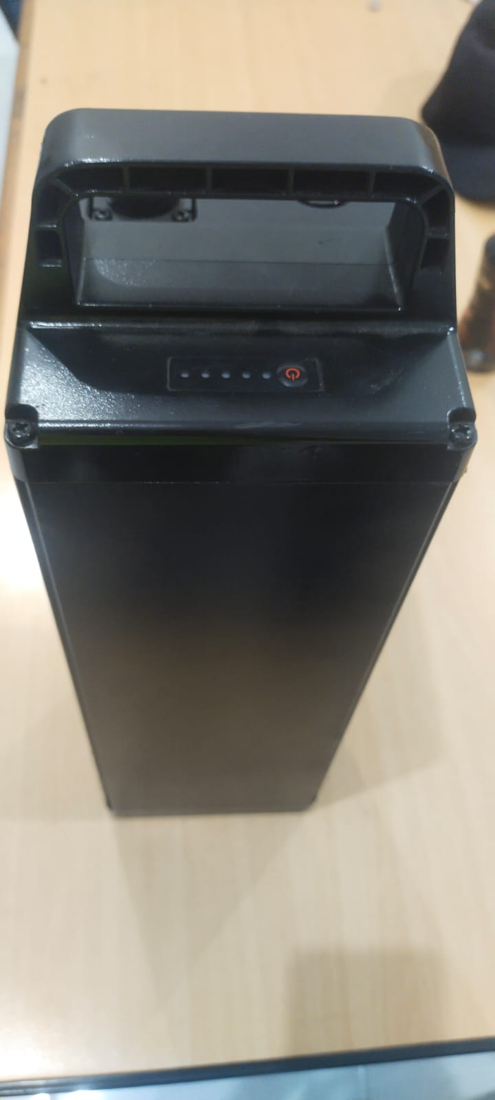 产品_ 可充电锂离子电池__型号_ BBSP-72V20Ah__电气规格___电压_ 73.8V__容量_ 19.2Ah__能量_ 1416.9Wh