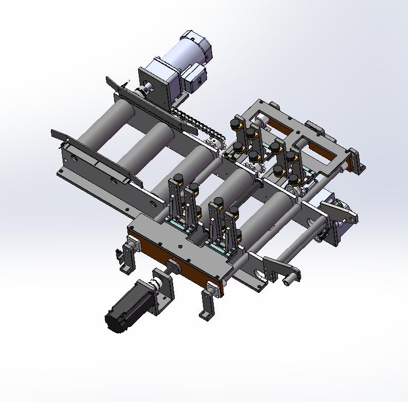 A7 居中定位夹持机构