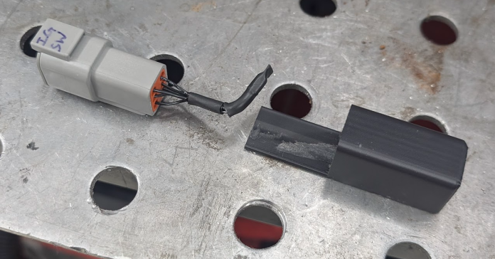 DTM 电动巴士车库