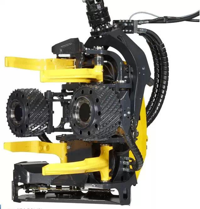 新型伐木机1080365