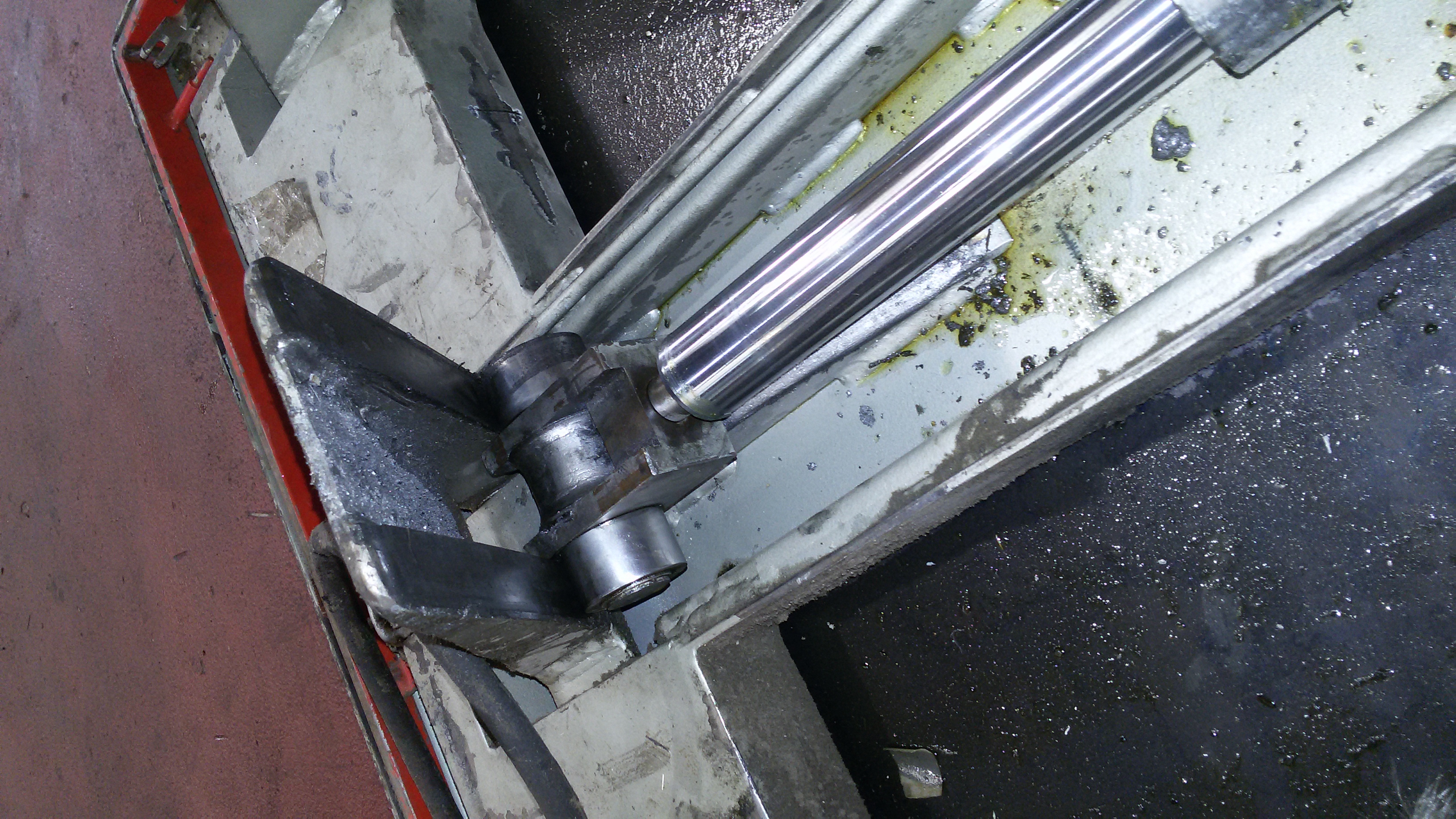 A0002765-拉杆式液压缸 280x220x1400 毫米