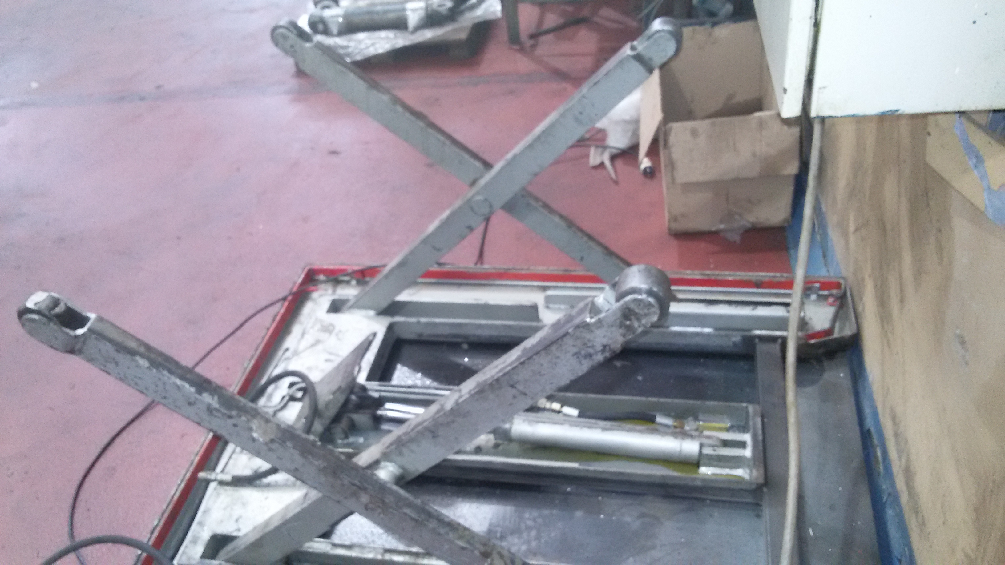 A0002765-拉杆式液压缸 280x220x1400 毫米