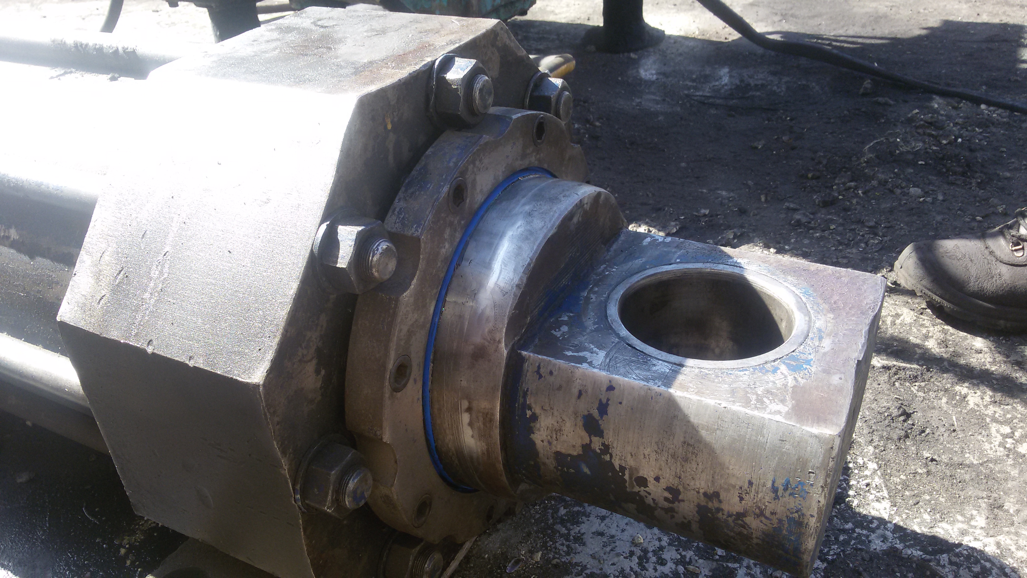 A0002765-拉杆式液压缸 280x220x1400 毫米