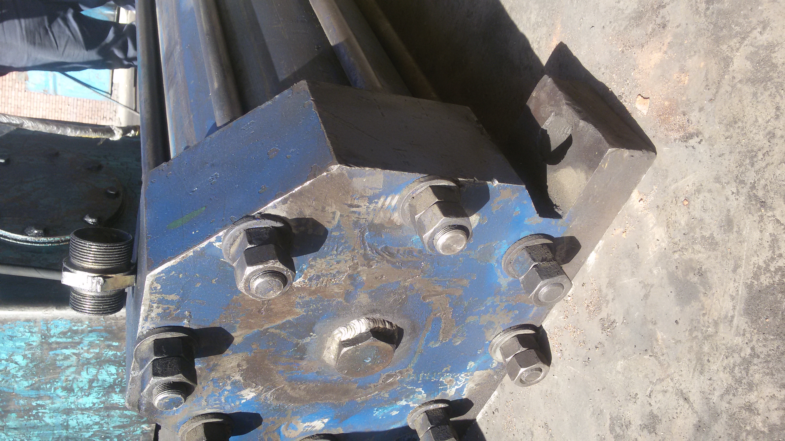 A0002765-拉杆式液压缸 280x220x1400 毫米