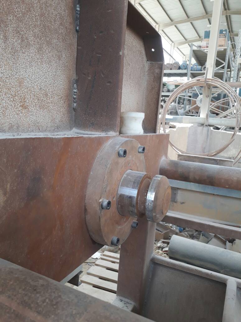 焊接式液压缸-200x130x2046-mm-1.snapshot.1