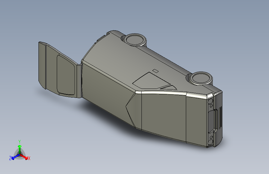 A2004901-厢式货车尾门打开。