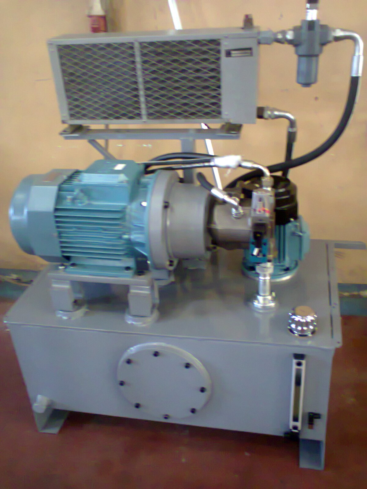 A0003217-液压单元带储油箱