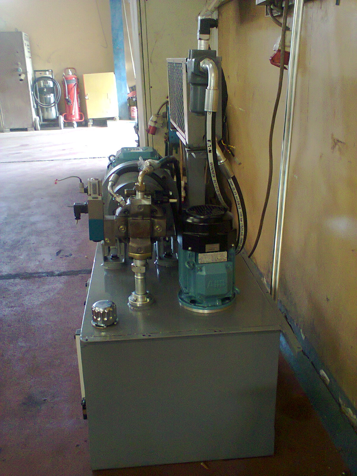 A0003217-液压单元带储油箱