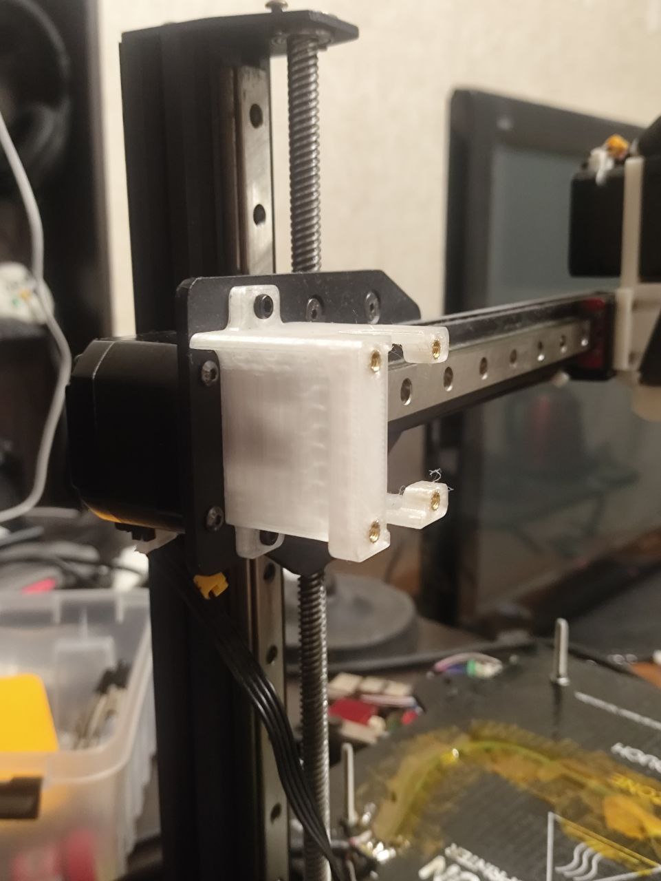 A0002988-kingroon kp3s pro (s1) 安装电缆位置