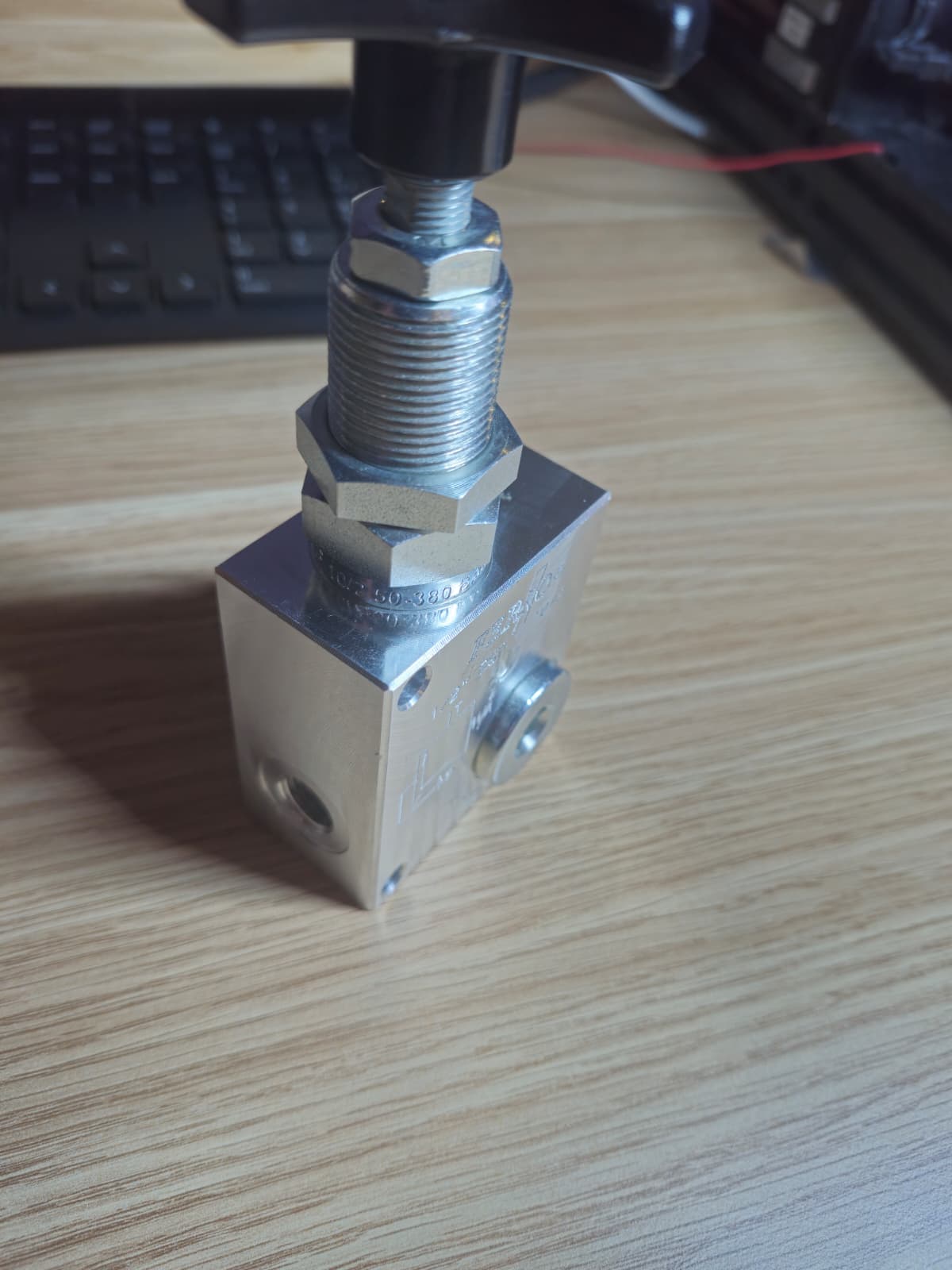 A0006929-FER-RO 压力调节器 PRSHG34N