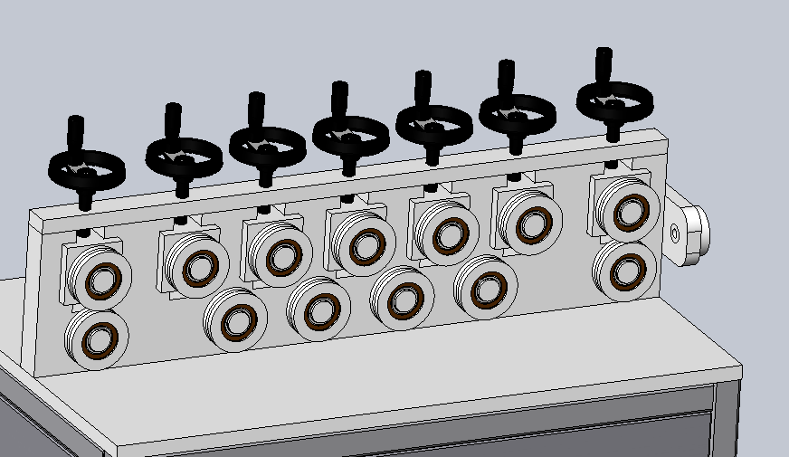 连续自动切断折弯机