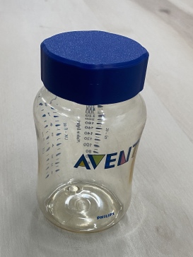 飞利浦Avent婴儿奶瓶。
