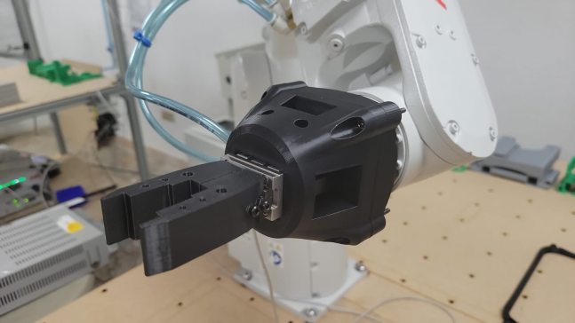 ABB IRB1100气动夹爪