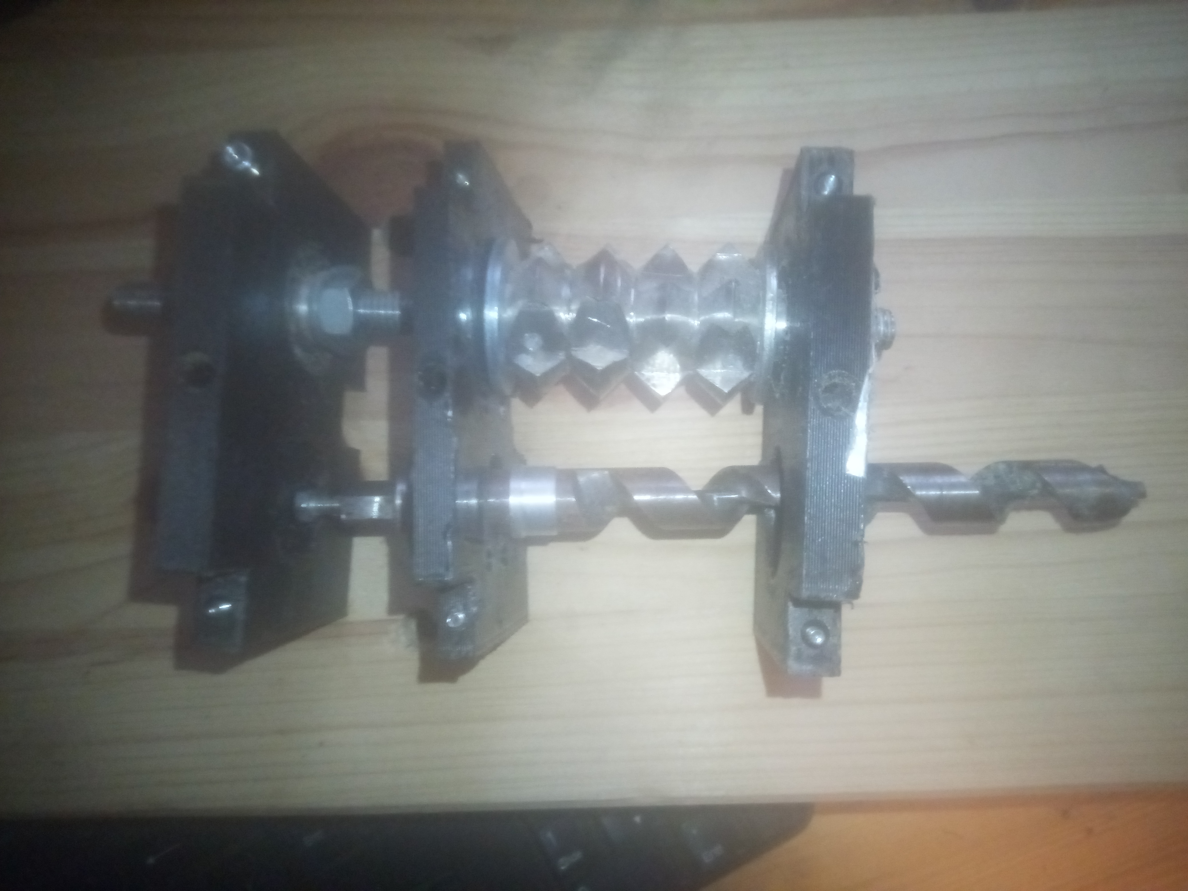 尝试DIY PET撕碎机