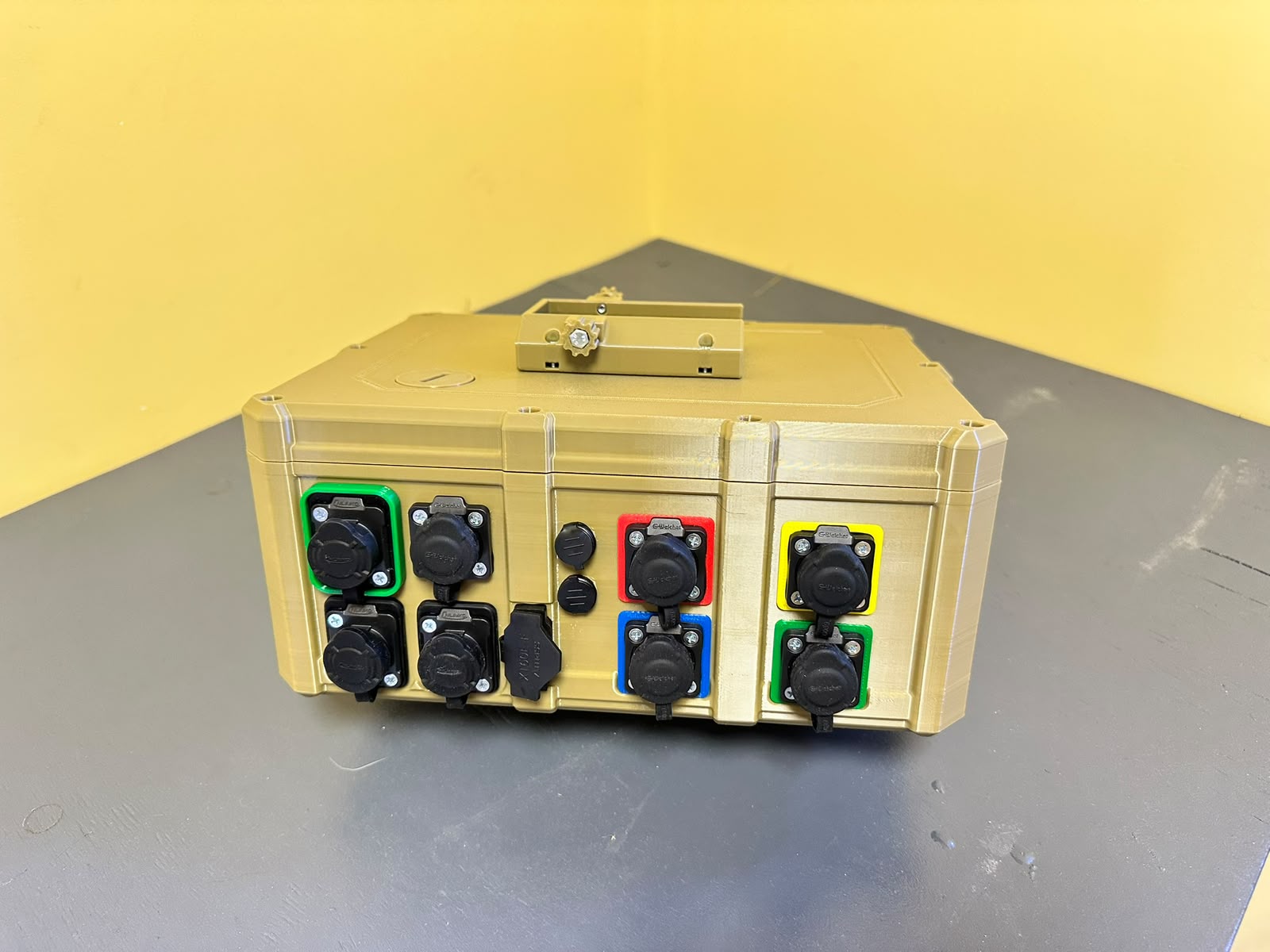 A0018215-电信系统仪器外壳、支架及保护元件