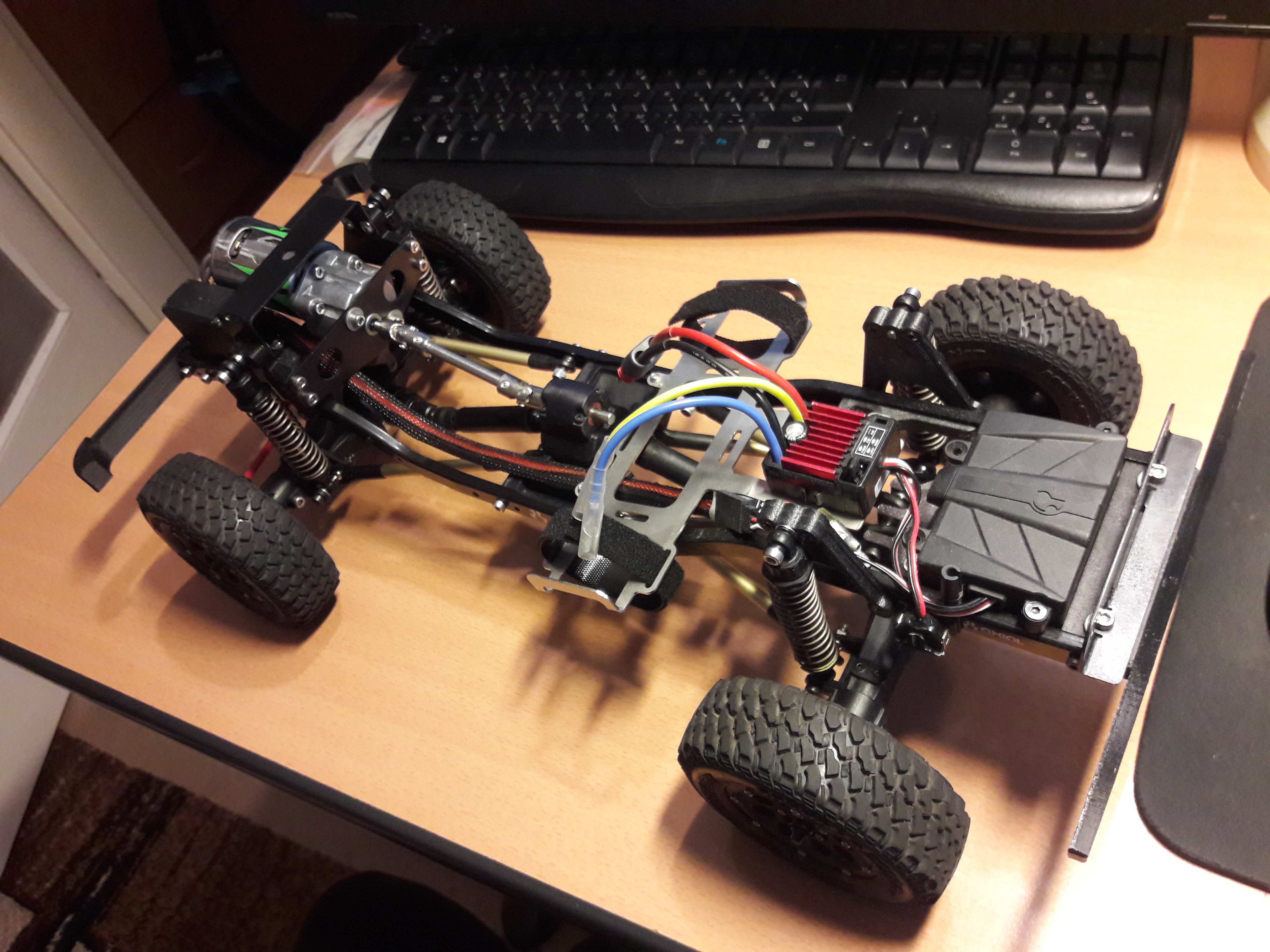 Defender D90遥控车模型3D图纸 STP格式