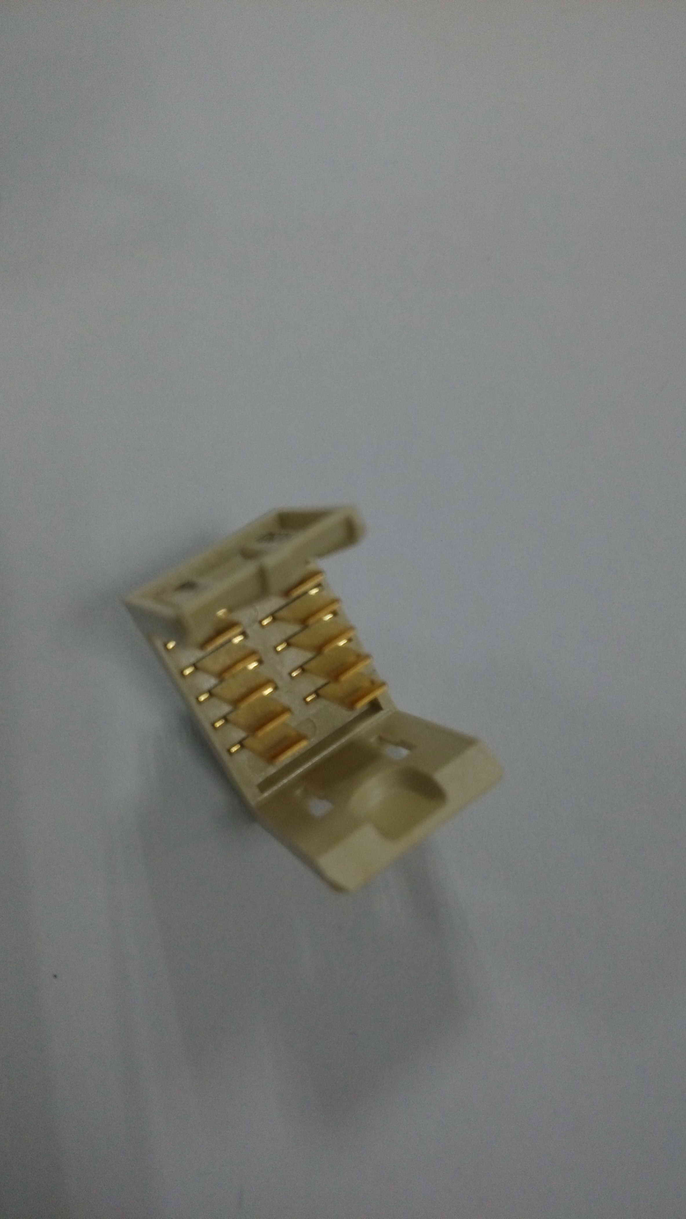 复珊端子pin入孔与否检测机