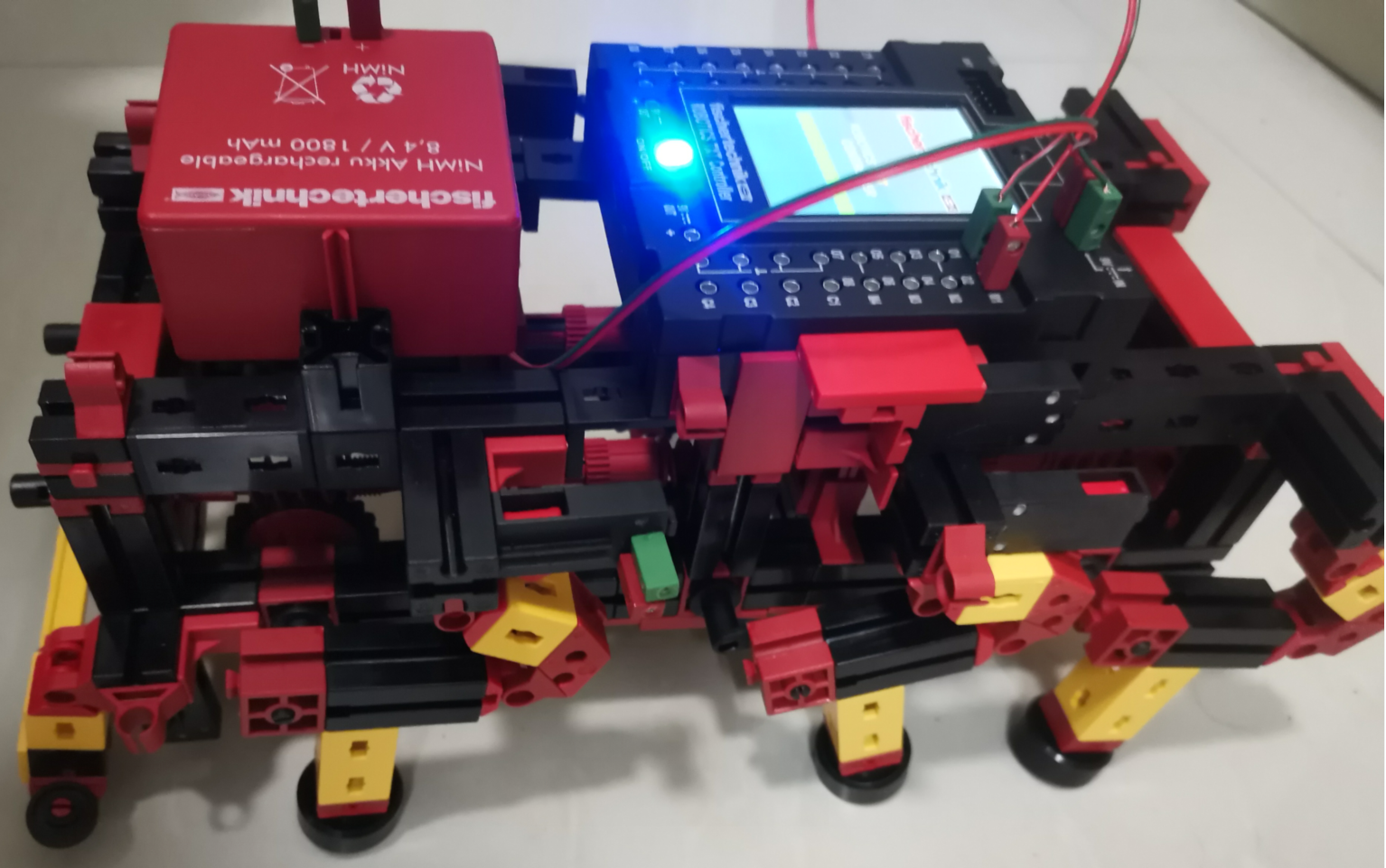 慧鱼仿生六足机器人