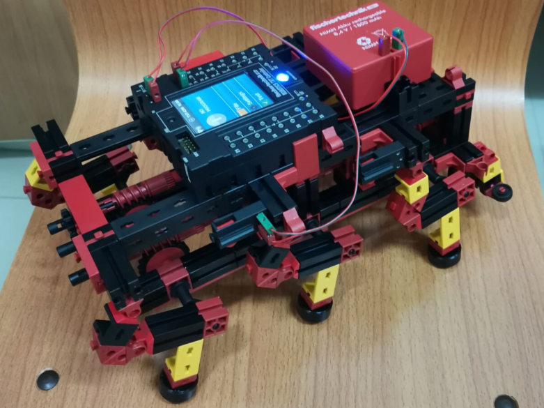 慧鱼仿生六足机器人