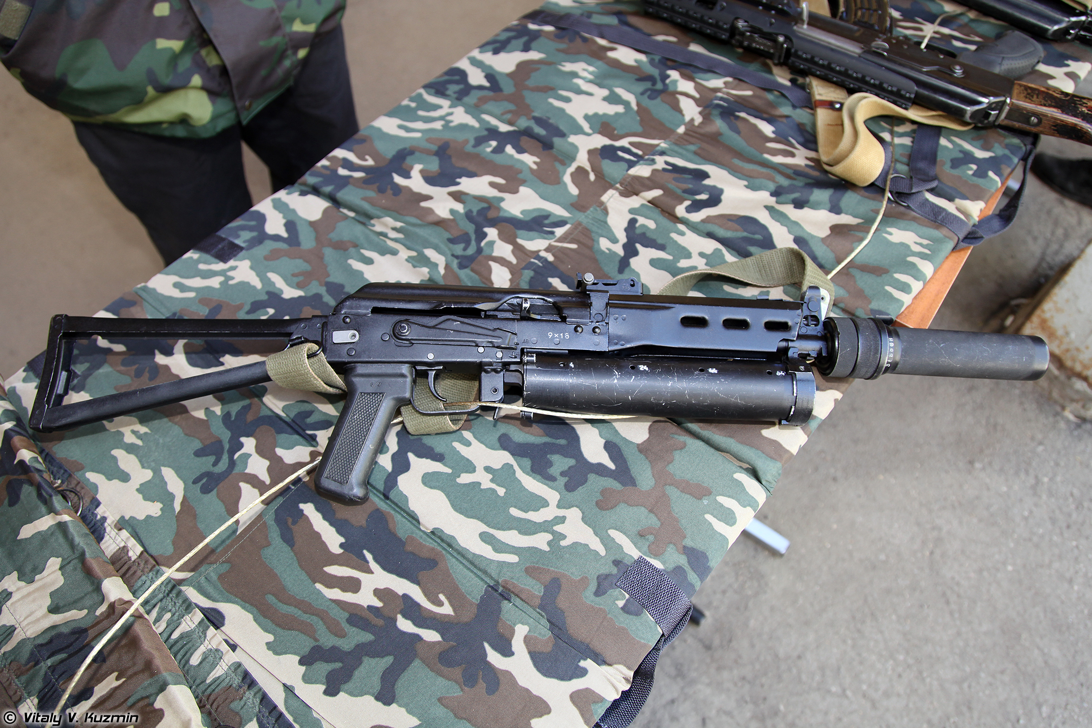 pp-19冲锋枪