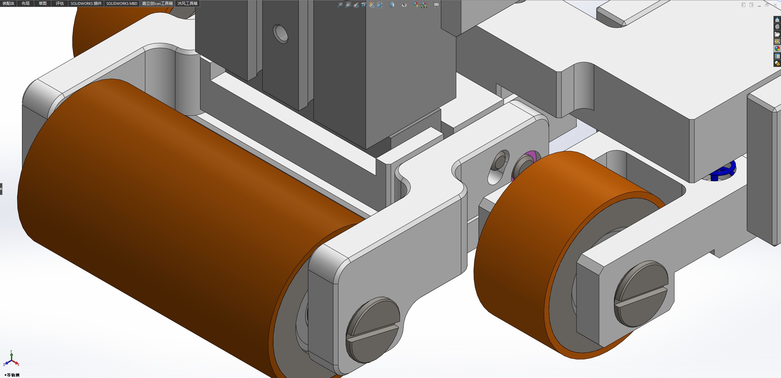 基于包胶辊的滚压机构
